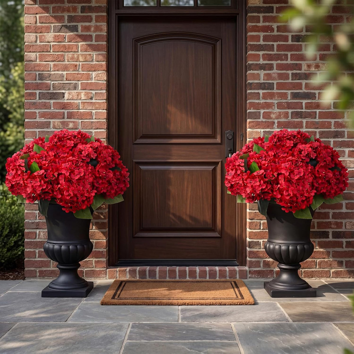 🔥Hot Sale 70% OFF🔥Lifelike UV-Resistant Outdoor Hydrangea | Waterproof & Windproof Faux Flowers for Patio & Garden